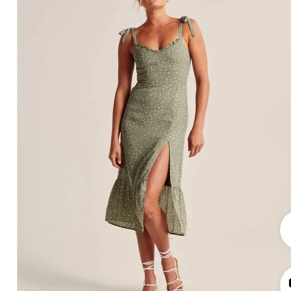 Abercrombie & Fitch Green Polka Dot Maxi
