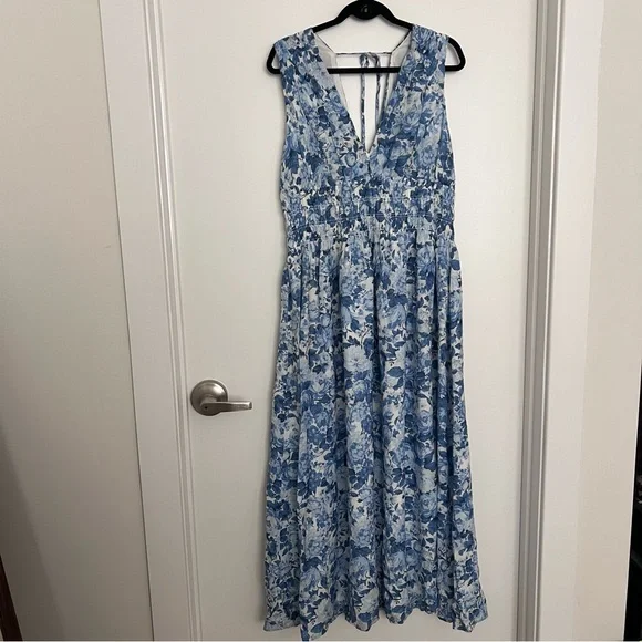 Abercrombie Crinkle Textured Smocked Waist Maxi Dress Size XL Tall