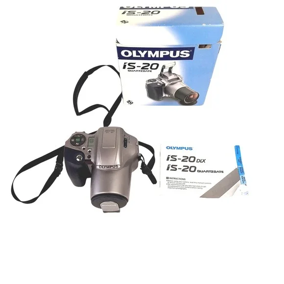 Olympus IS-20 Quartzdate 35mm Film SLR Camera 28-110mm Zoom Lens with Box Manual