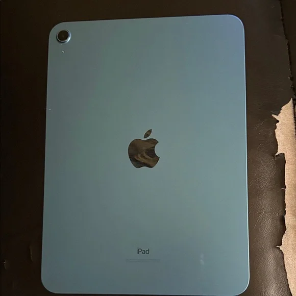 Apple iPad - Sky Blue *Wifi*
