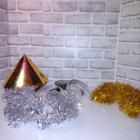 New Years pack for 8
