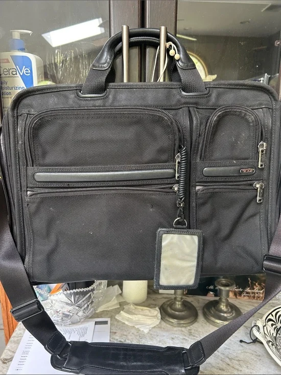TUMI Expandable Laptop Briefcase 18x 13.5