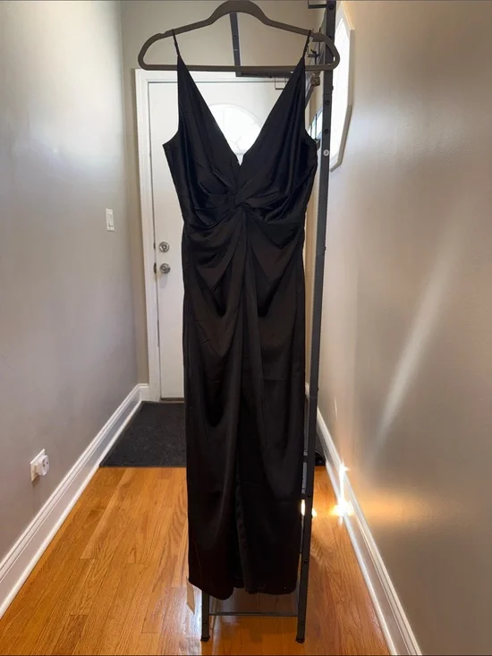 Abercrombie & Fitch Black Twist-Front Maxi Dress