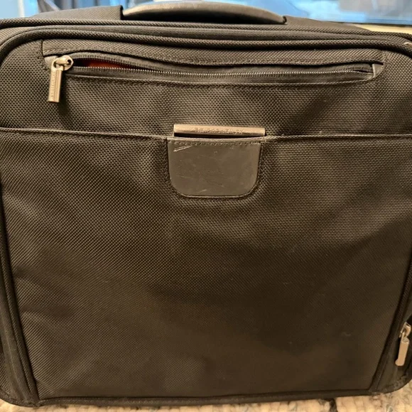 Briggs & Riley Black Laptop Briefcase with Front Pocket and Top Handle