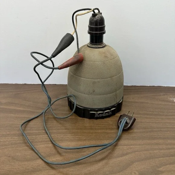Vintage Kodak Safelight Lamp Model A Darkroom Light Safelight OA Filter Works
