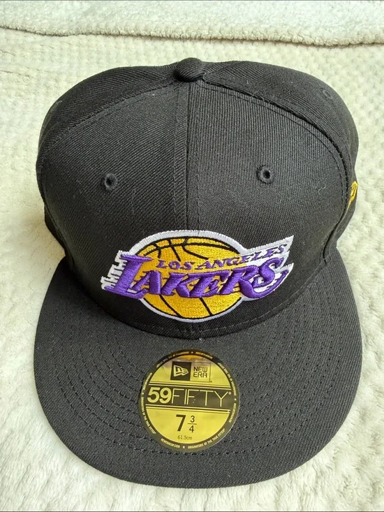 New Era Black Los Angeles Lakers Fitted Hat with Purple & Gold Logo