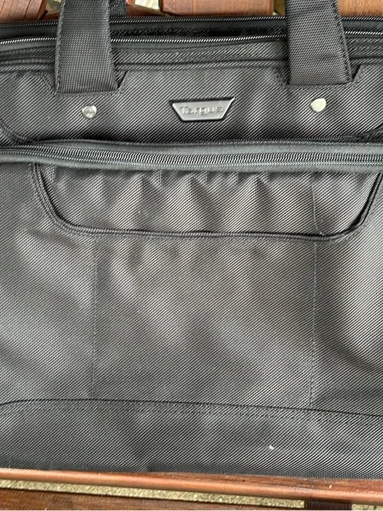 Targus Laptop Briefcase Tote