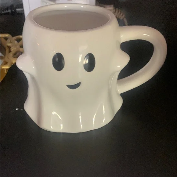 Target threshold Ghostly White Ceramic Mug