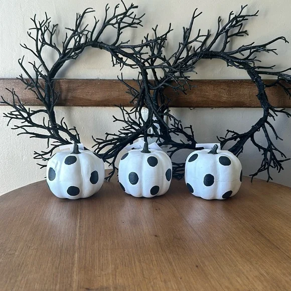 New target foam polka dot pumpkins (3)