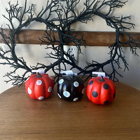 New target foam polka dot pumpkins (3)
