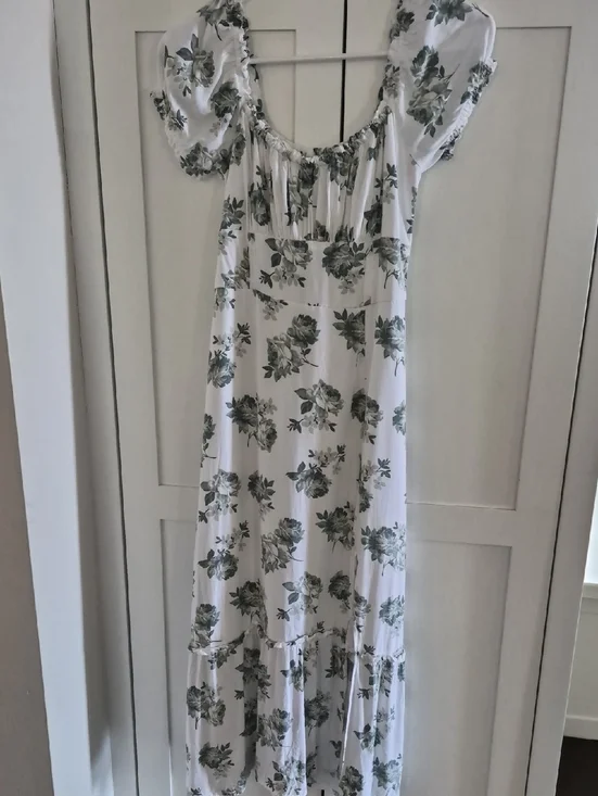 Womens Abercrombie & Fitch Floral DRESS Size Small
