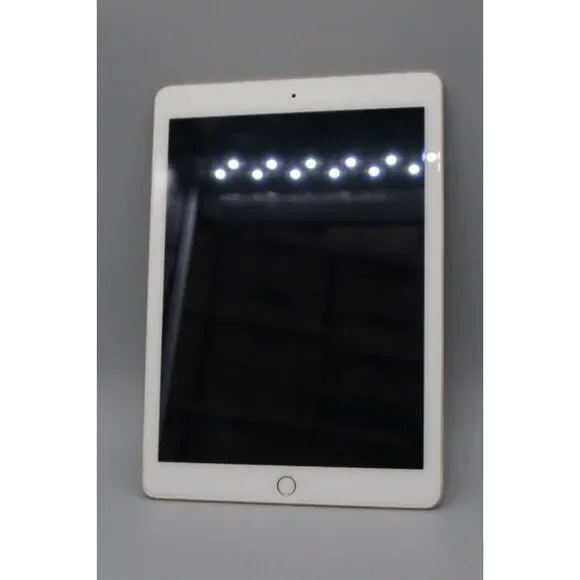 APPLE IPAD BAD BATTERY AS IS (GNP012219)
