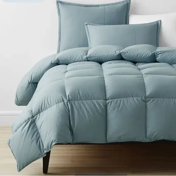The Company Store LoftAIRE™ Down Alt Medium Comforter Sea Mist, Twin Size. New!