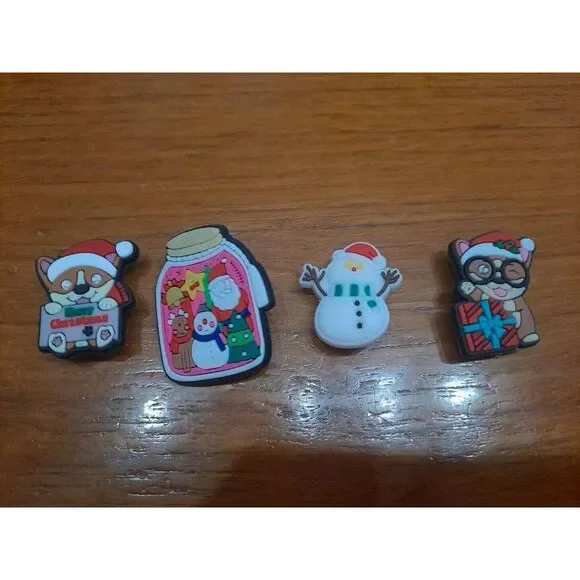 Lot Of 4 Christmas Holiday Themed Croc Charm‎ Jibz Snowmen Reindeer Santa Jar