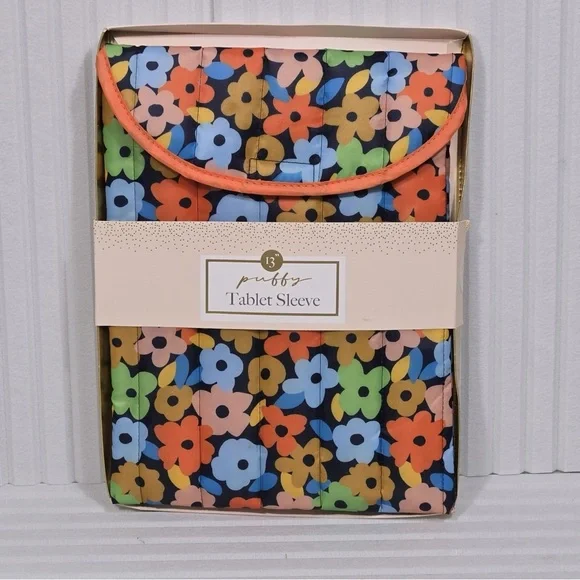 Source Unknown Floral Tablet Sleeve