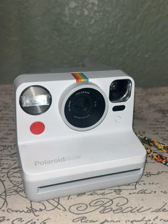 Polaroid White Instant Camera with Rainbow Stripe