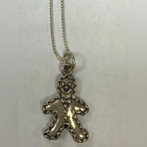 BABY .925 SILVER NECKLACE VERY UNIQUE AND SPECIAL