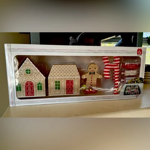 Target 6 count Gingerbread Tiered Tray Props.
