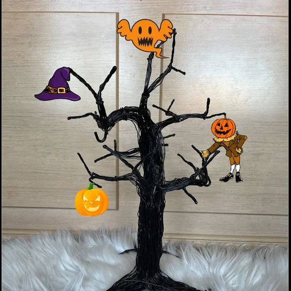 VTG Target Halloween Spooky Willow Black Tree