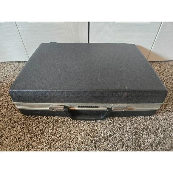 Vintage Samsonite Thin Briefcase Attache Black Hard Shell Mid Century
