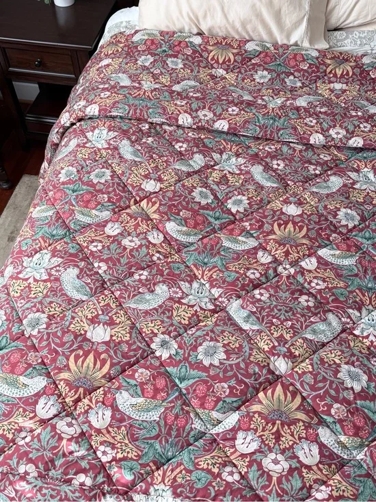 William Morris At Home Strawberry Thief King Quilted Comforter