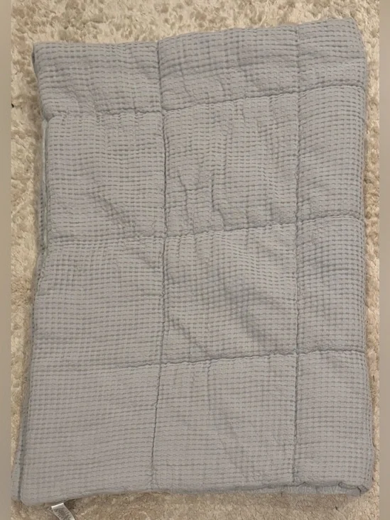 Pottery Barn Teen XL Twin Waffle/Weave Comforter, Gray