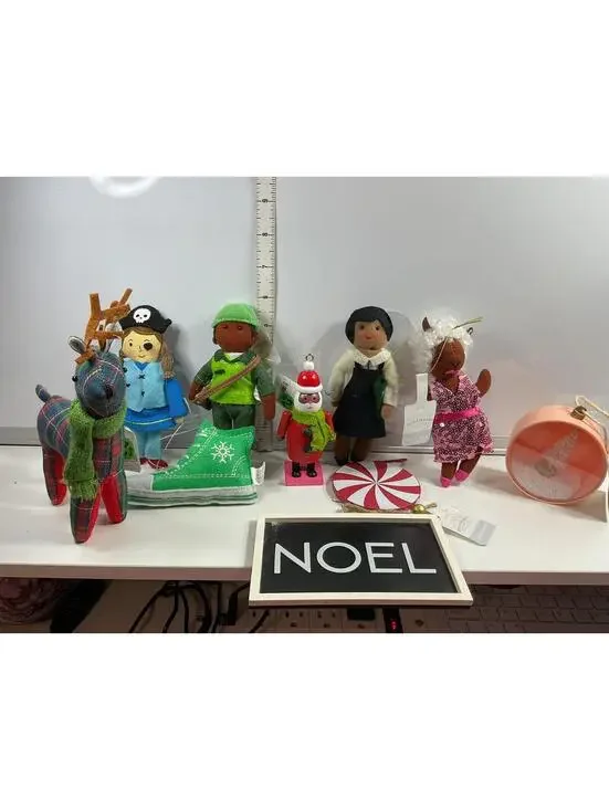 Target Wondershop Lot Of 10 Ornaments NWT Lot#5