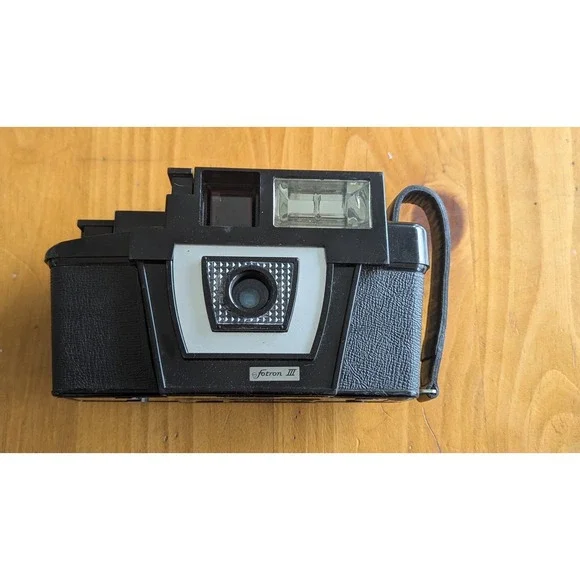 Fotron III Instant Camera Black with Flash Bulb Attachment‎ Vintage