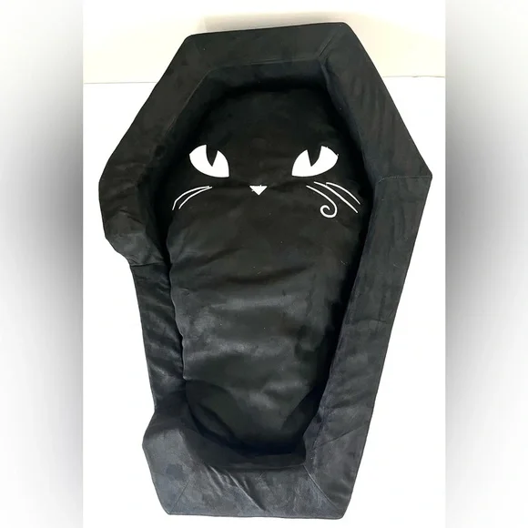 NWT Emily The Strange Black Cat Mystery Black Coffin Shape Pet Bed Dolls Kill LG