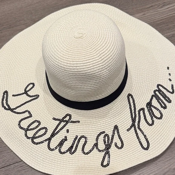 Stylish Cream Sun Hat with Black Embroidery