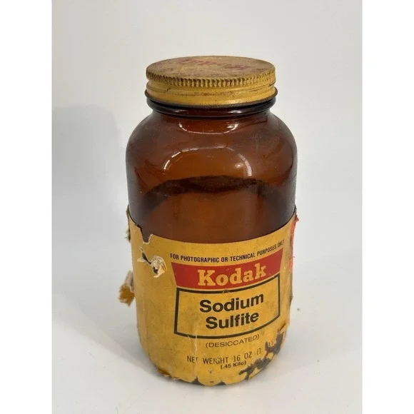 Vintage Kodak Sodium Sulfite (Desiccated) 1LB Amber Glass Bottle