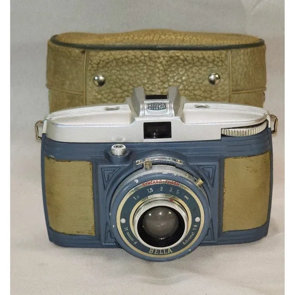🔥 Vintage Bilora Bella Camera Blue and Silver with Original Case Untested 🔥