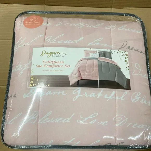 Grey and Pink Full/Queen Comforter NEW