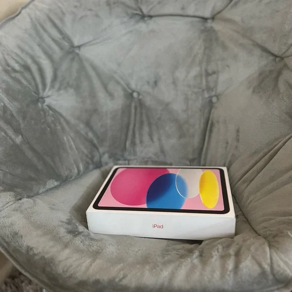 Apple iPad A16 256gb (Brand new) (Pink)