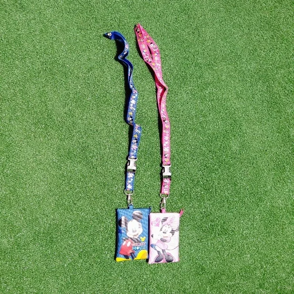 2Mickey&Minnie Mouse Lanyard Disney Licensed Zipper Wallet Pouch ID Badge Holder