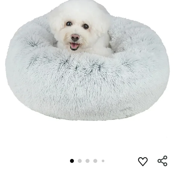 Fluffy Gray Pet Bed