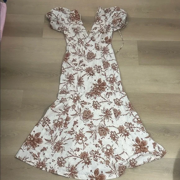 Abercrombie & Fitch Floral Maxi Dress in Brown and Cream