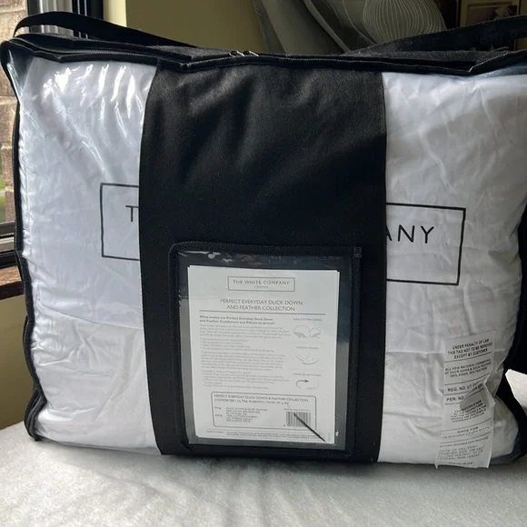 The White Company London Perfect Everyday Duck Down/Feather Collection Comforter