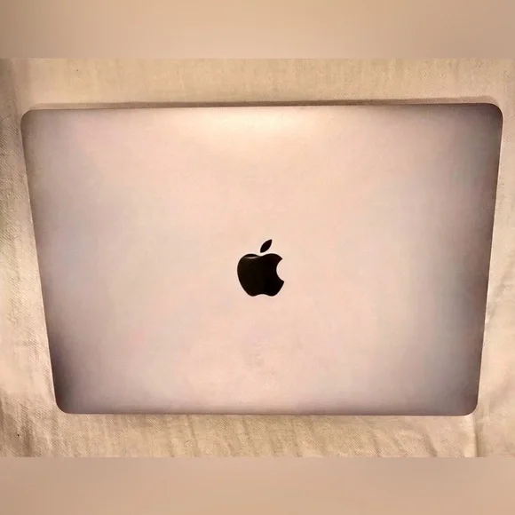 Apple MacBook Pro 13-inch (M2, 2022) - Used Like New!