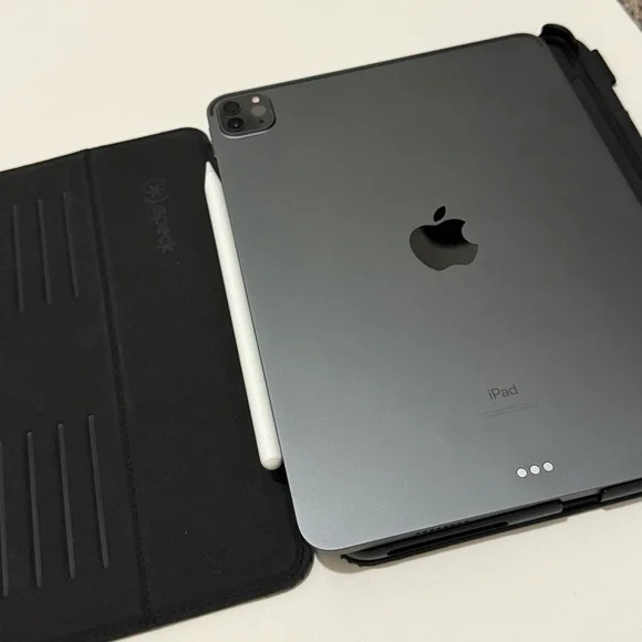 Apple iPad Pro (11