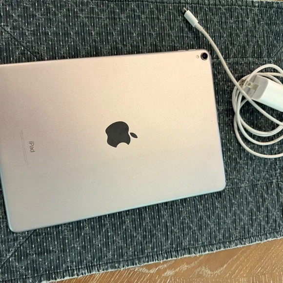 Apple Tablet in Sleek Silver with Charger