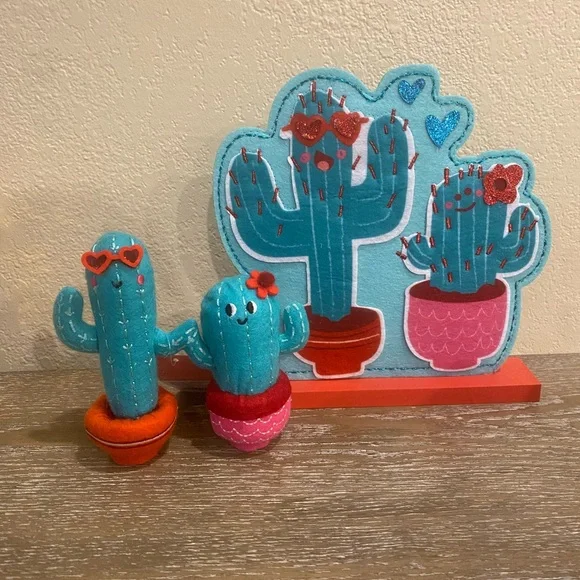 Target Cactus Valentines Day Tabletop Decor Green Pink Red NWT