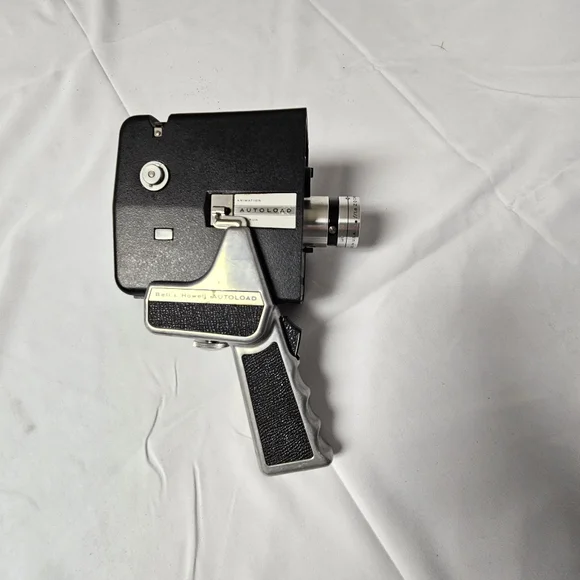 Vintage Bell & Howell Zoom Reflex Autoload 8mm Movie‎ Camera Model 315