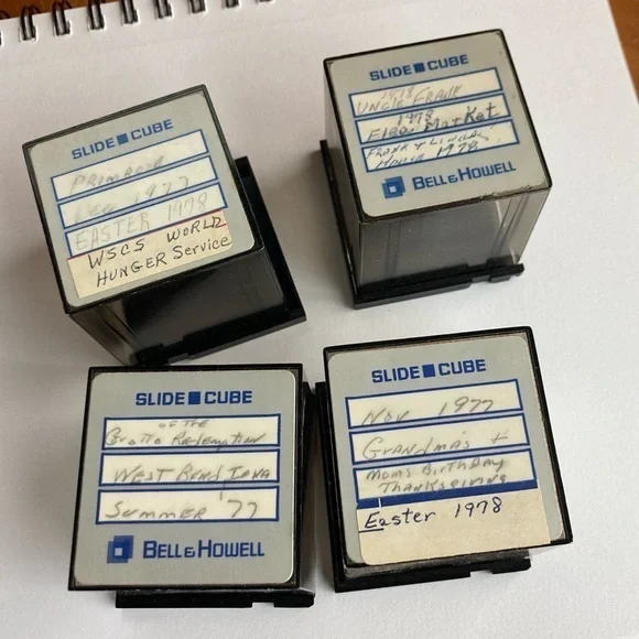 Slide photo storage holder box Bell & Howell
