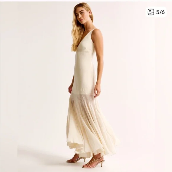 Abercrombie plunge godet skirt maxi dress in ivory cream