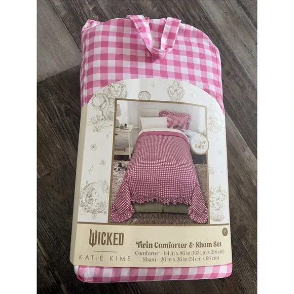 Wicked: For‎ Good x Katie Kime Twin Comforter Pink Plaid Ruffle