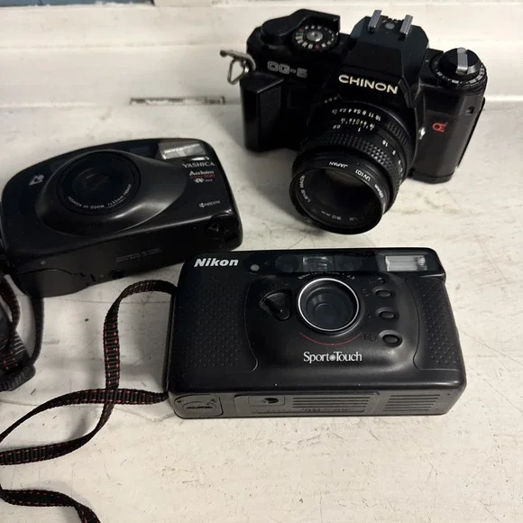 Lot Of 3‎ Cameras Nikon + Yashica + Chinon CM-7 35mm SLR Camera w/Lens Untested