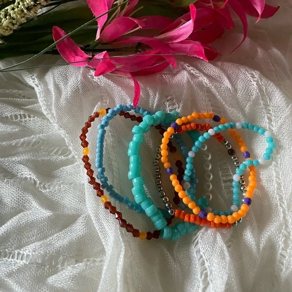 Girl Multi stretchy strands and mix colors bracelets - 6 strands