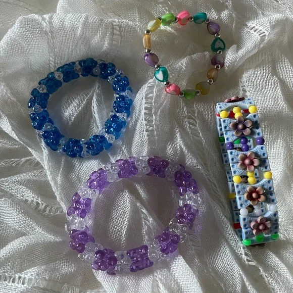 Girl Multi stretchy strands and mix colors bracelets - 4 strands