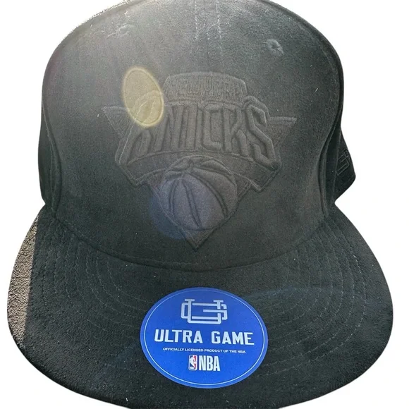 Knicks snap back and Logo